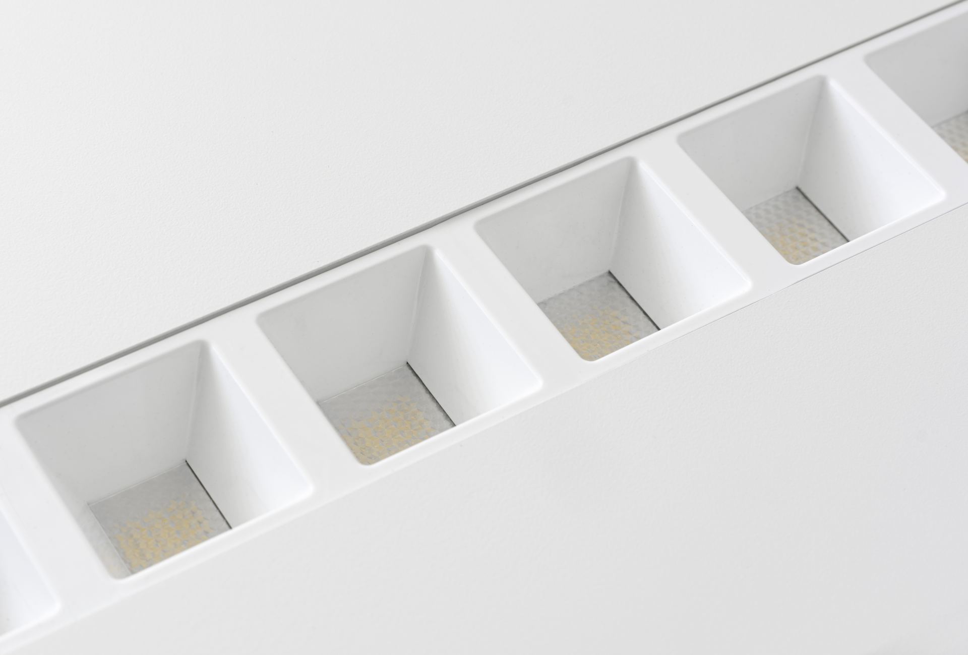 Product_20240101-8